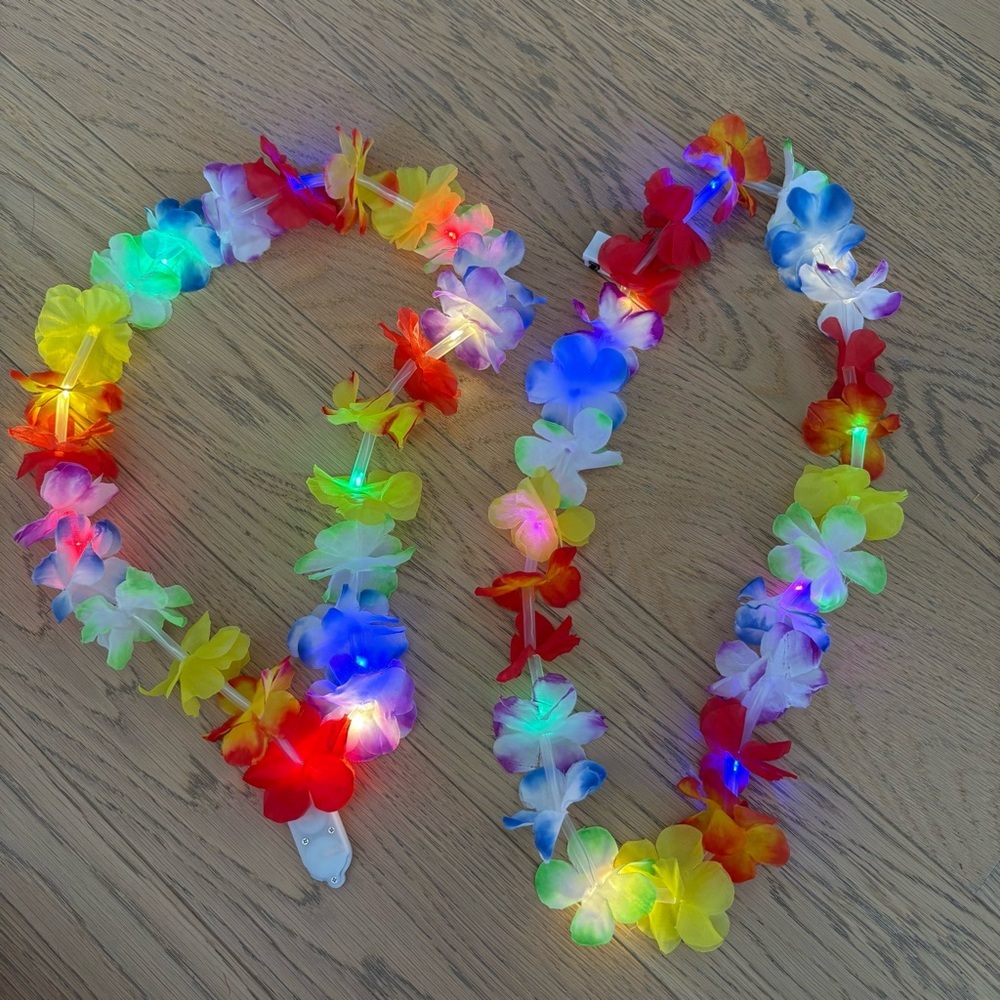 Colorful LED Flower Lei and Kukui Nut Lei Set - Picture 9 of 9
